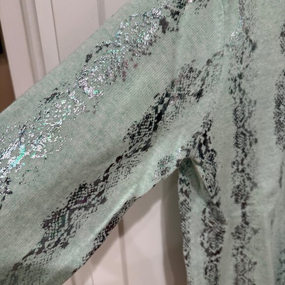 Brodie Cashmere Sweater - Picture 2 of 2